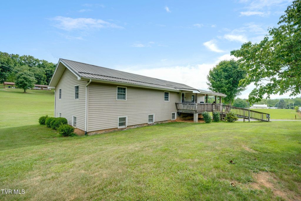 Photo of 132 Old Country Road, Church Hill, TN 37642 (MLS # 9997069)