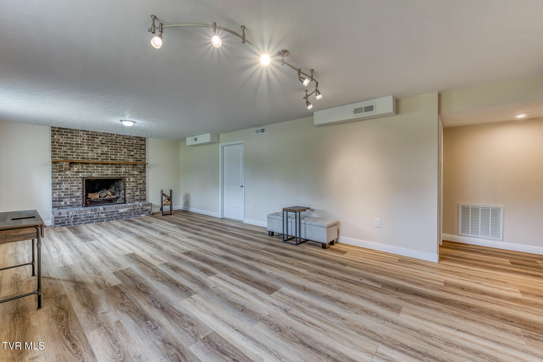 2532 Essex Drive, Kingsport, Tennessee image 39