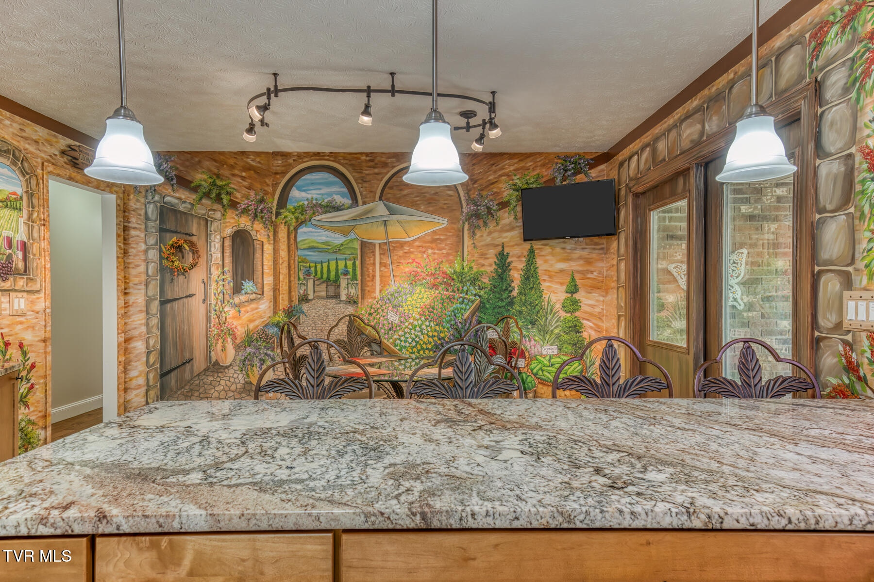 2532 Essex Drive, Kingsport, Tennessee image 19