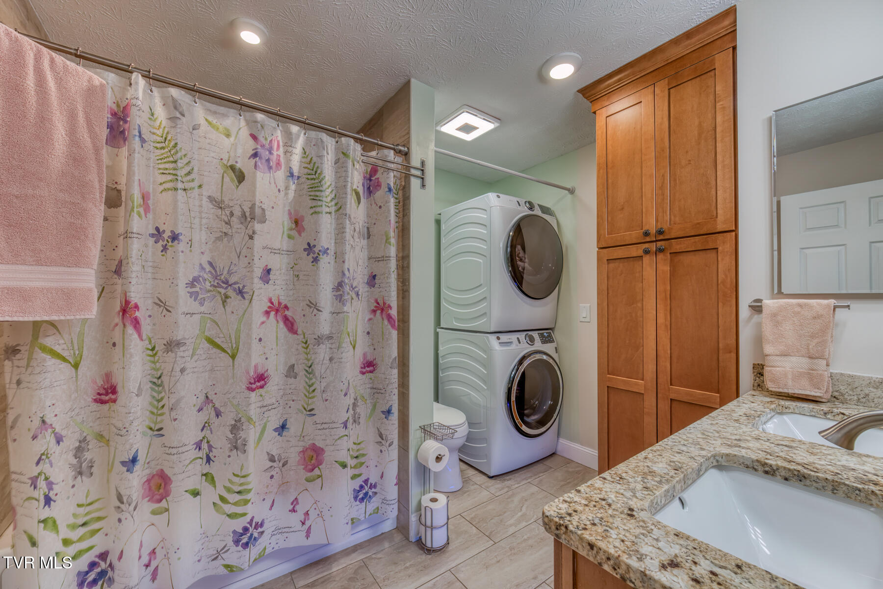 2532 Essex Drive, Kingsport, Tennessee image 24