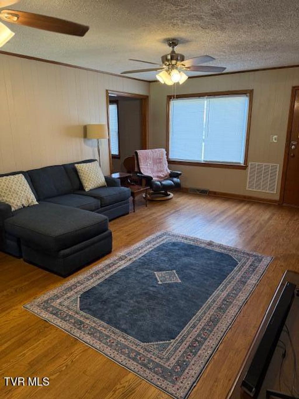 Photo of 229 1st Street, Erwin, TN 37650 (MLS # 9986344)