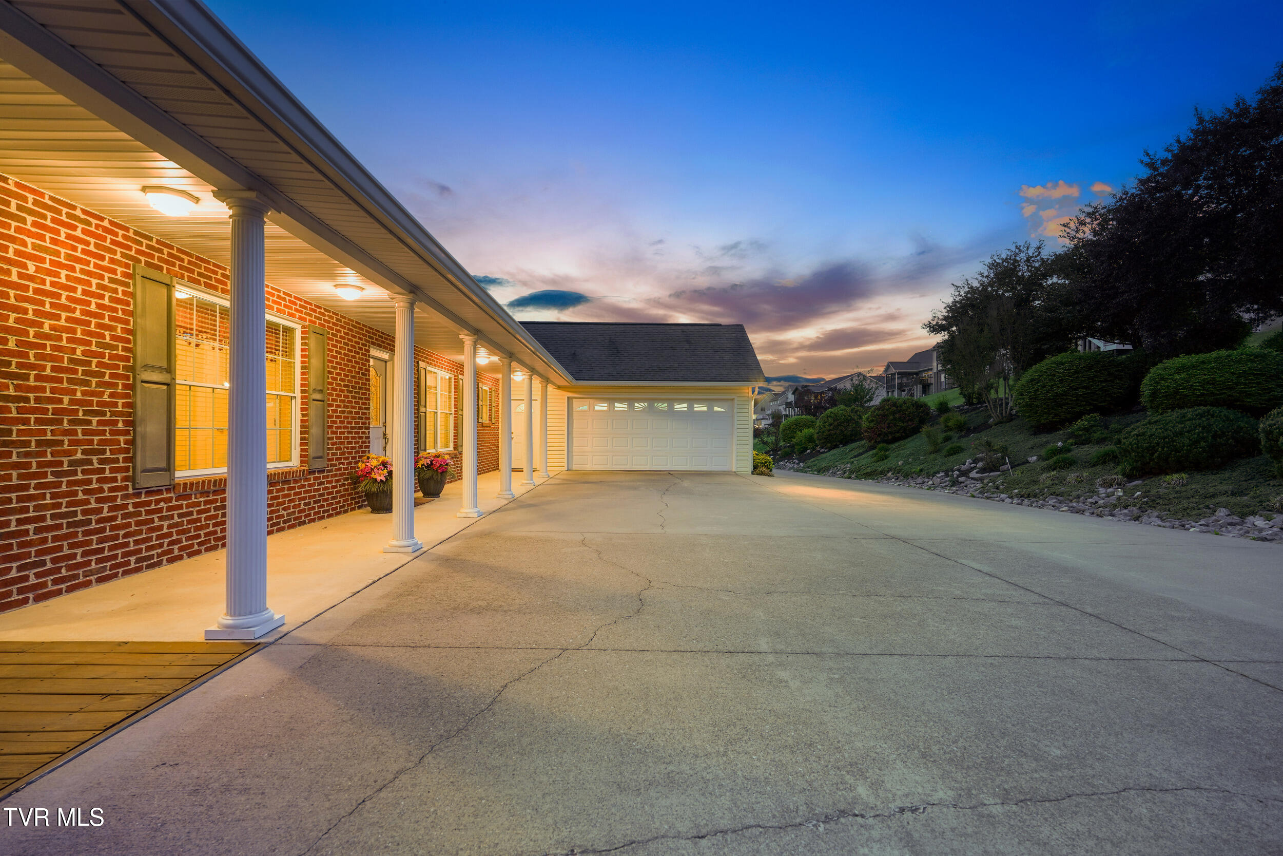 304 Michaels Ridge Boulevard, Johnson City, Tennessee image 35