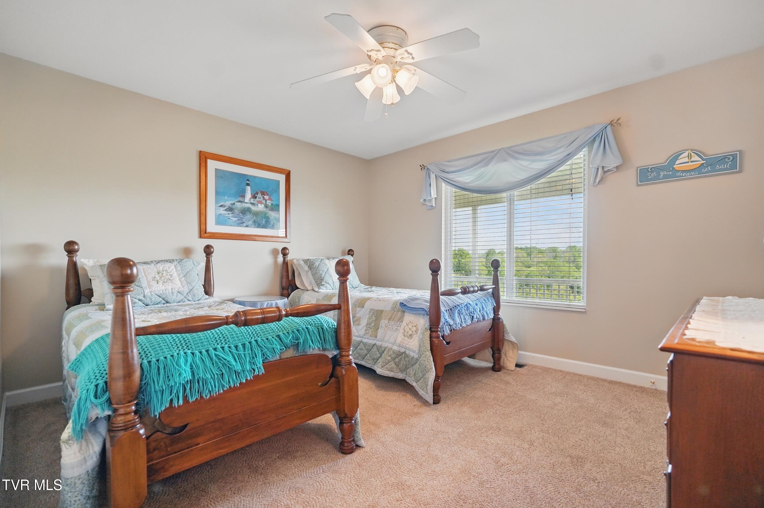 304 Michaels Ridge Boulevard, Johnson City, Tennessee image 16