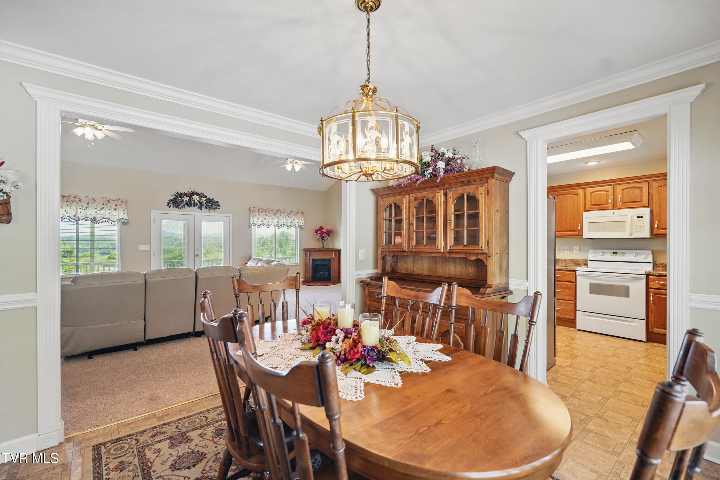 304 Michaels Ridge Boulevard, Johnson City, Tennessee image 6