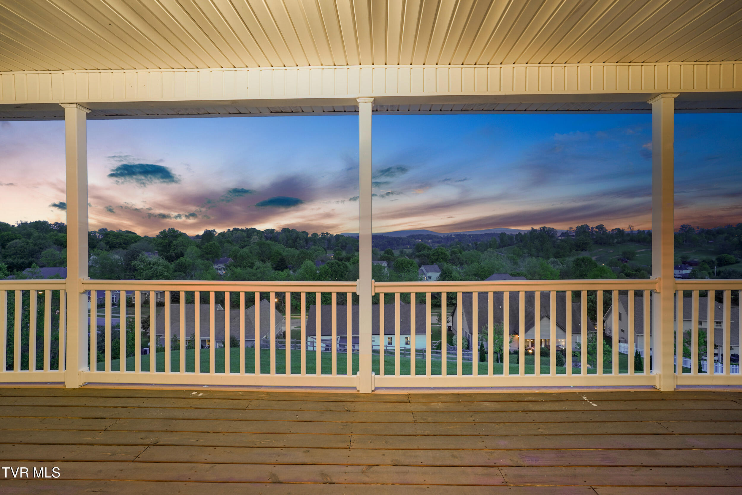304 Michaels Ridge Boulevard, Johnson City, Tennessee image 37
