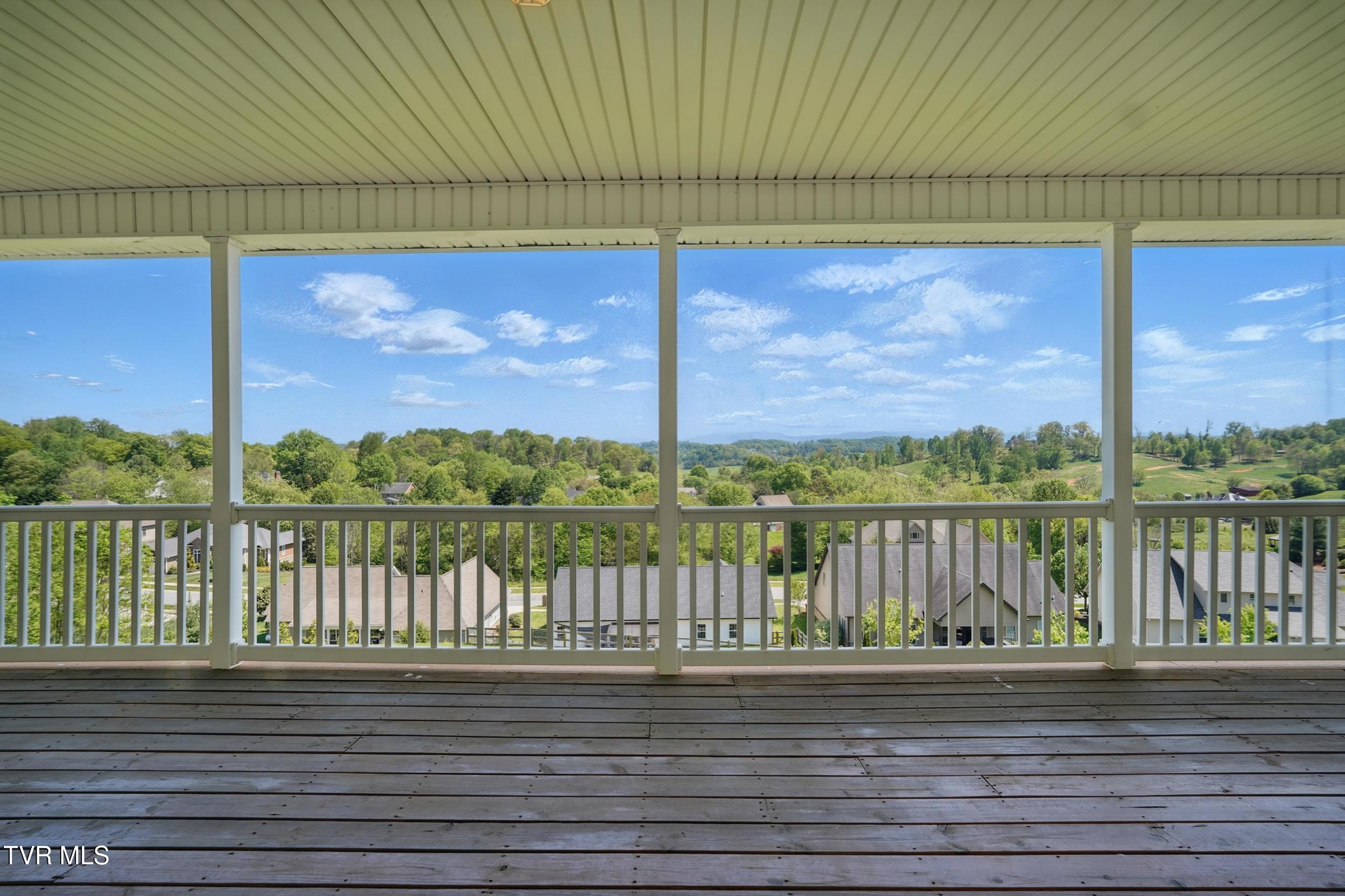 304 Michaels Ridge Boulevard, Johnson City, Tennessee image 29