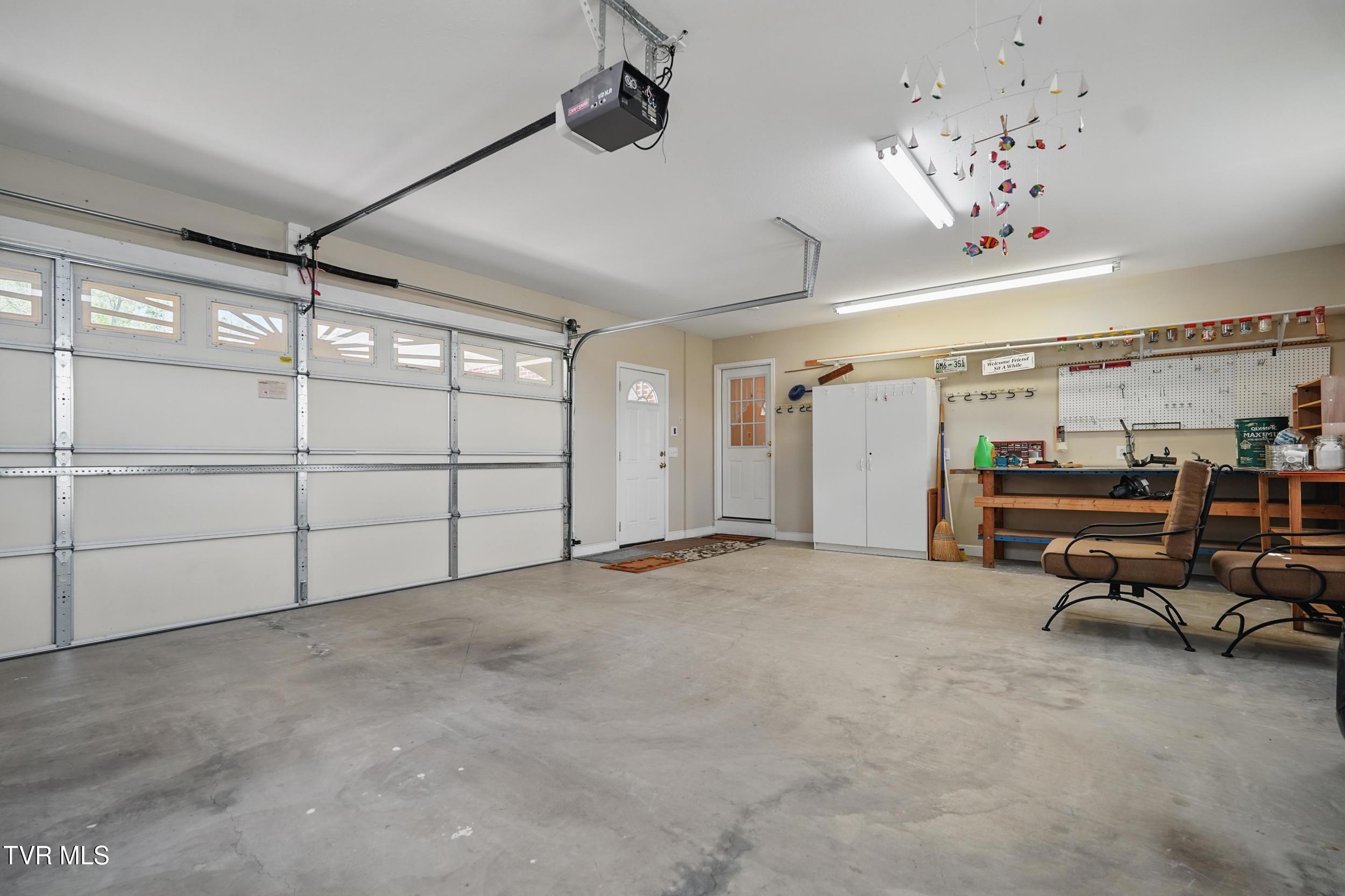 304 Michaels Ridge Boulevard, Johnson City, Tennessee image 23