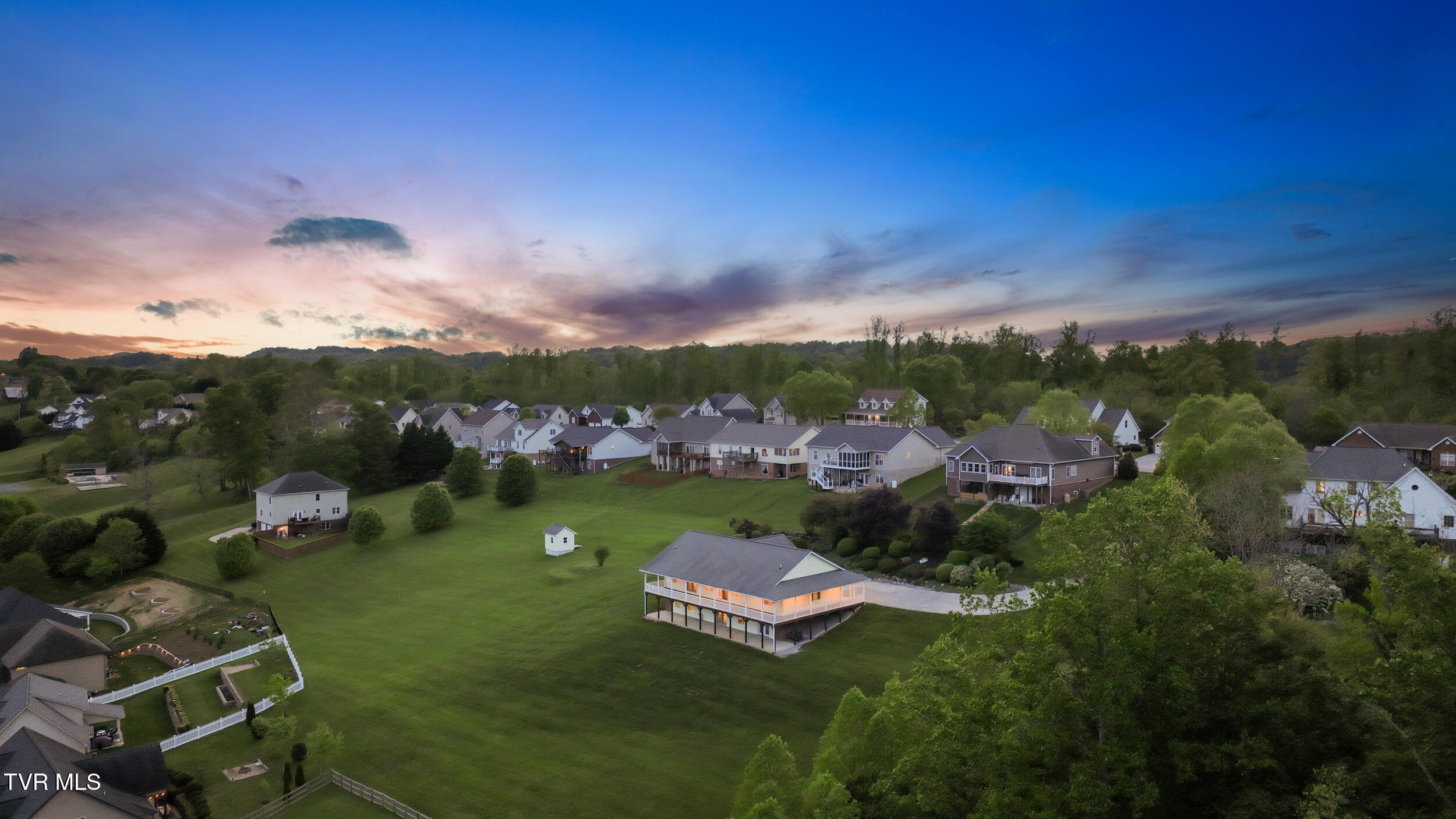 304 Michaels Ridge Boulevard, Johnson City, Tennessee image 39