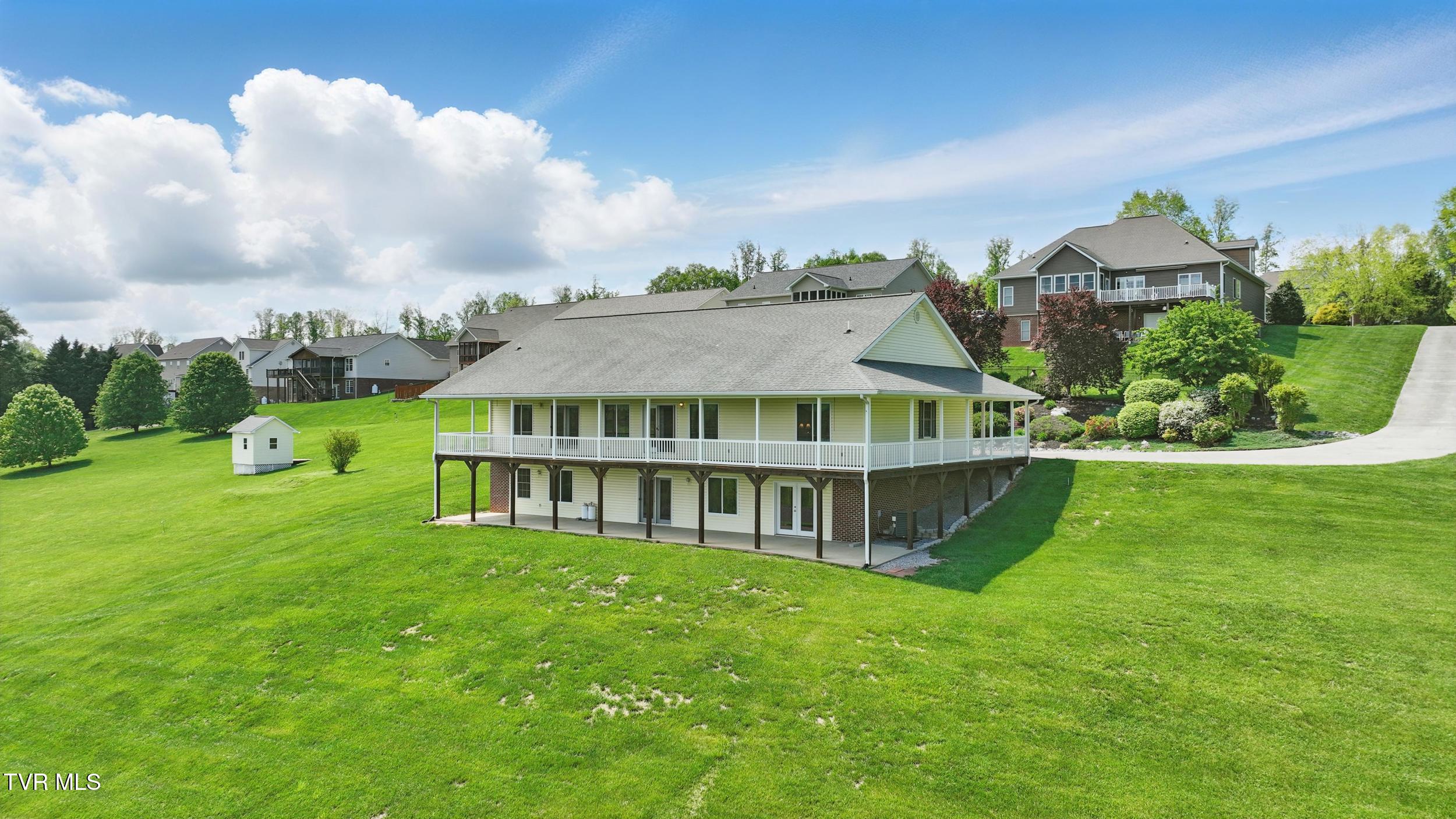 304 Michaels Ridge Boulevard, Johnson City, Tennessee image 44