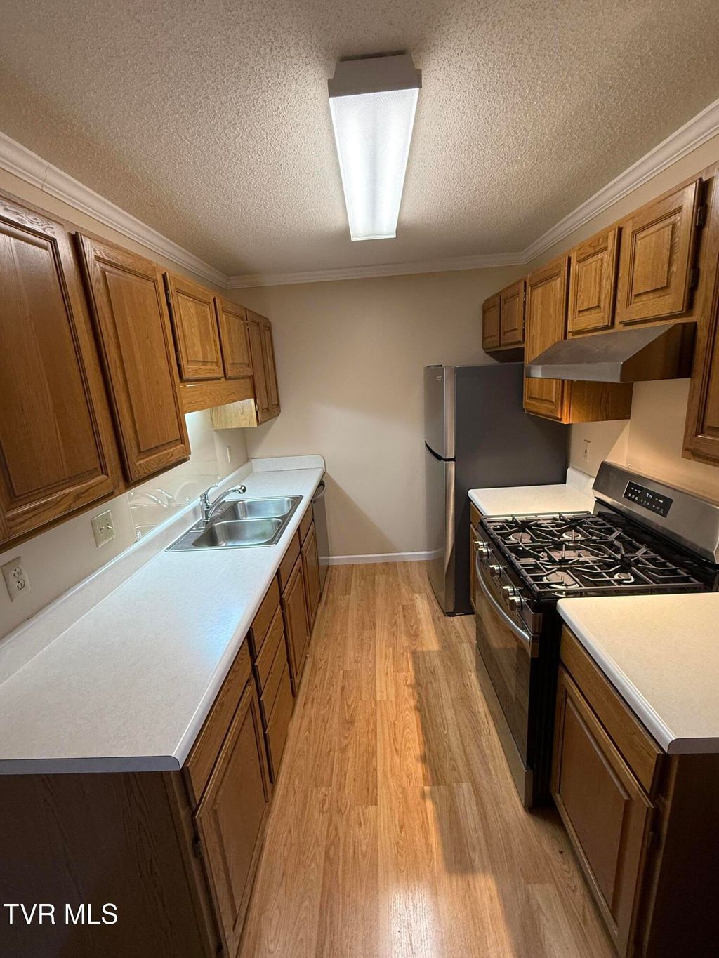 Photo of 802 Cambridgeshire Court #802, Gray, TN 37615 (MLS # 9990111)