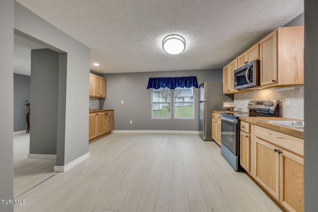 Photo of 199 Culdesac Drive, Gate City, VA 24251 (MLS # 9992990)