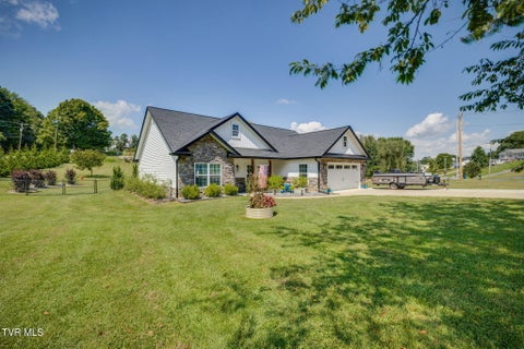 Photo of 107 Stage Road, Jonesborough, TN 37659 (MLS # 10000207)
