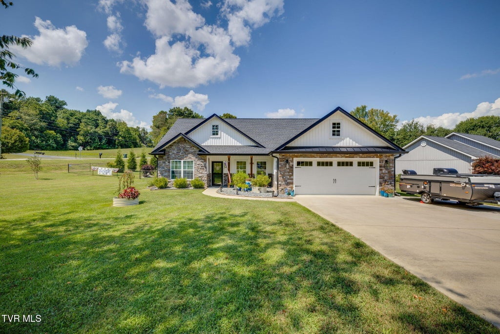 Photo of 107 Stage Road, Jonesborough, TN 37659 (MLS # 10000207)