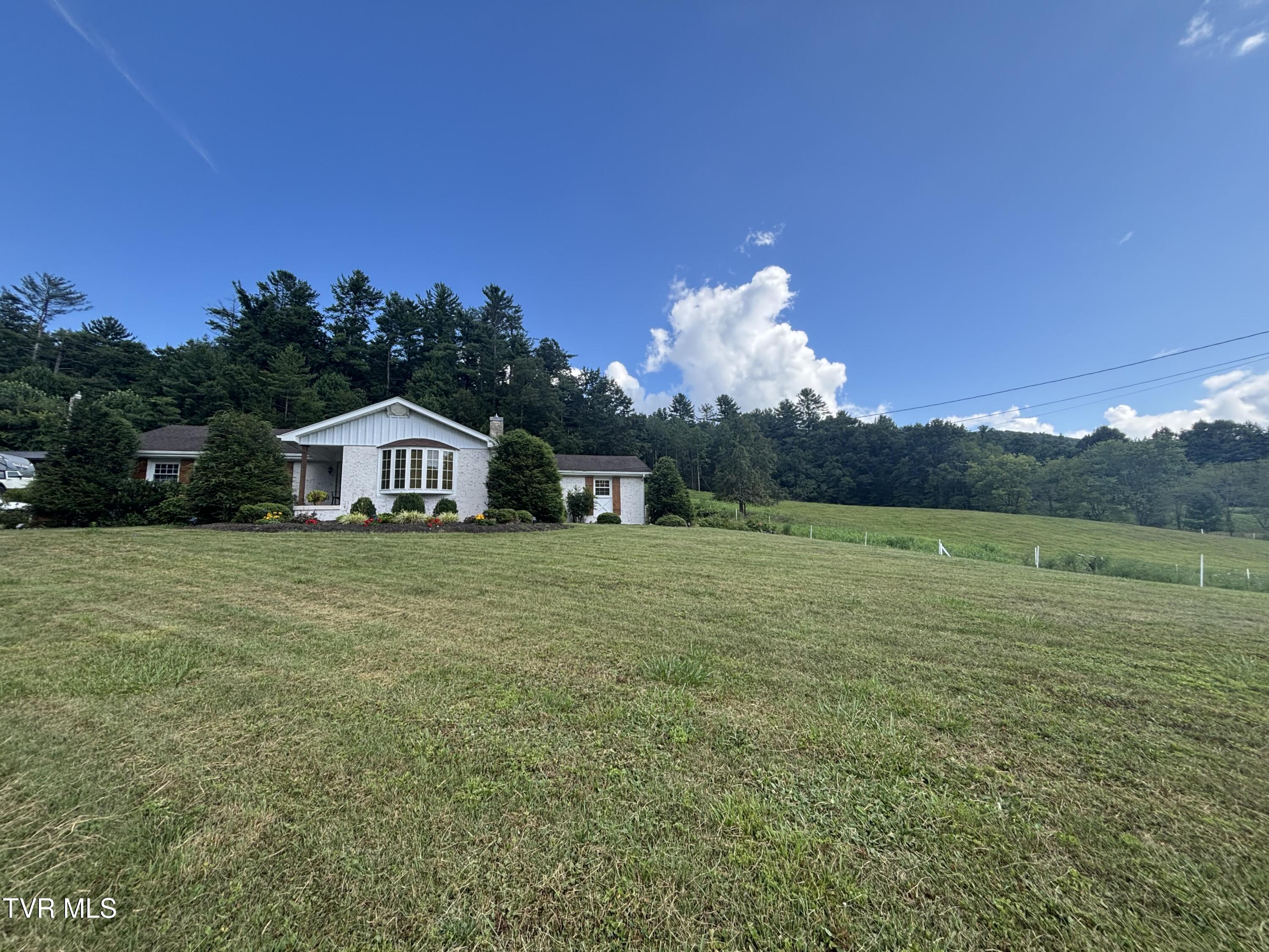 14135 West Highway 67 (30.82 Acres)