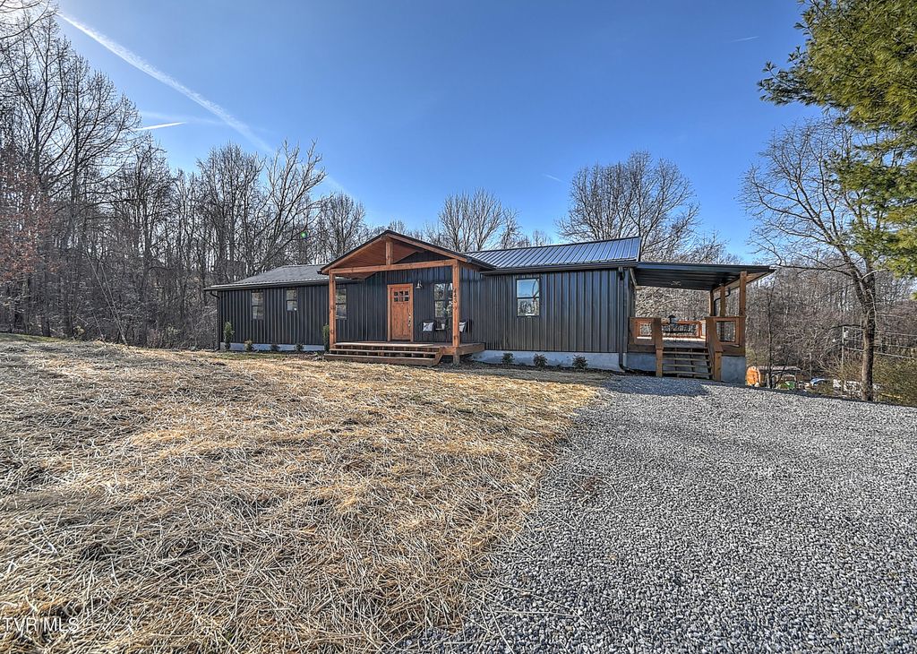 Photo of 443 Henson Road, Bristol, TN 37620 (MLS # 9990476)