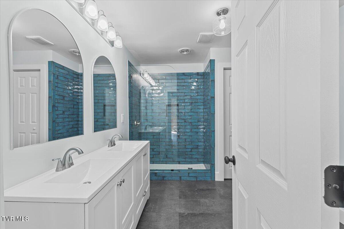 3271 Lunsford Mill Road, Hiltons, Virginia image 26