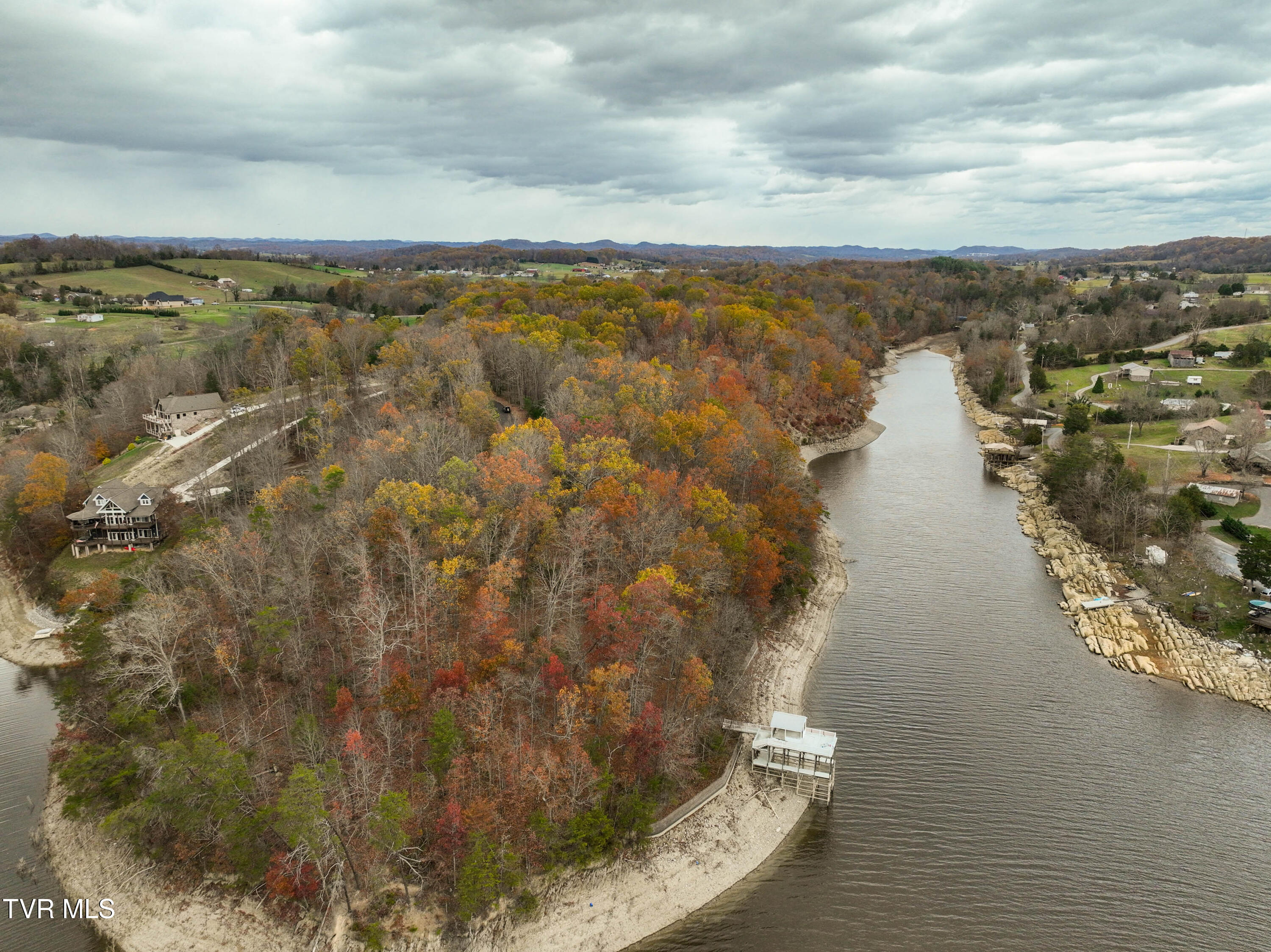 121 Pointe Drive, Piney Flats, Tennessee image 20