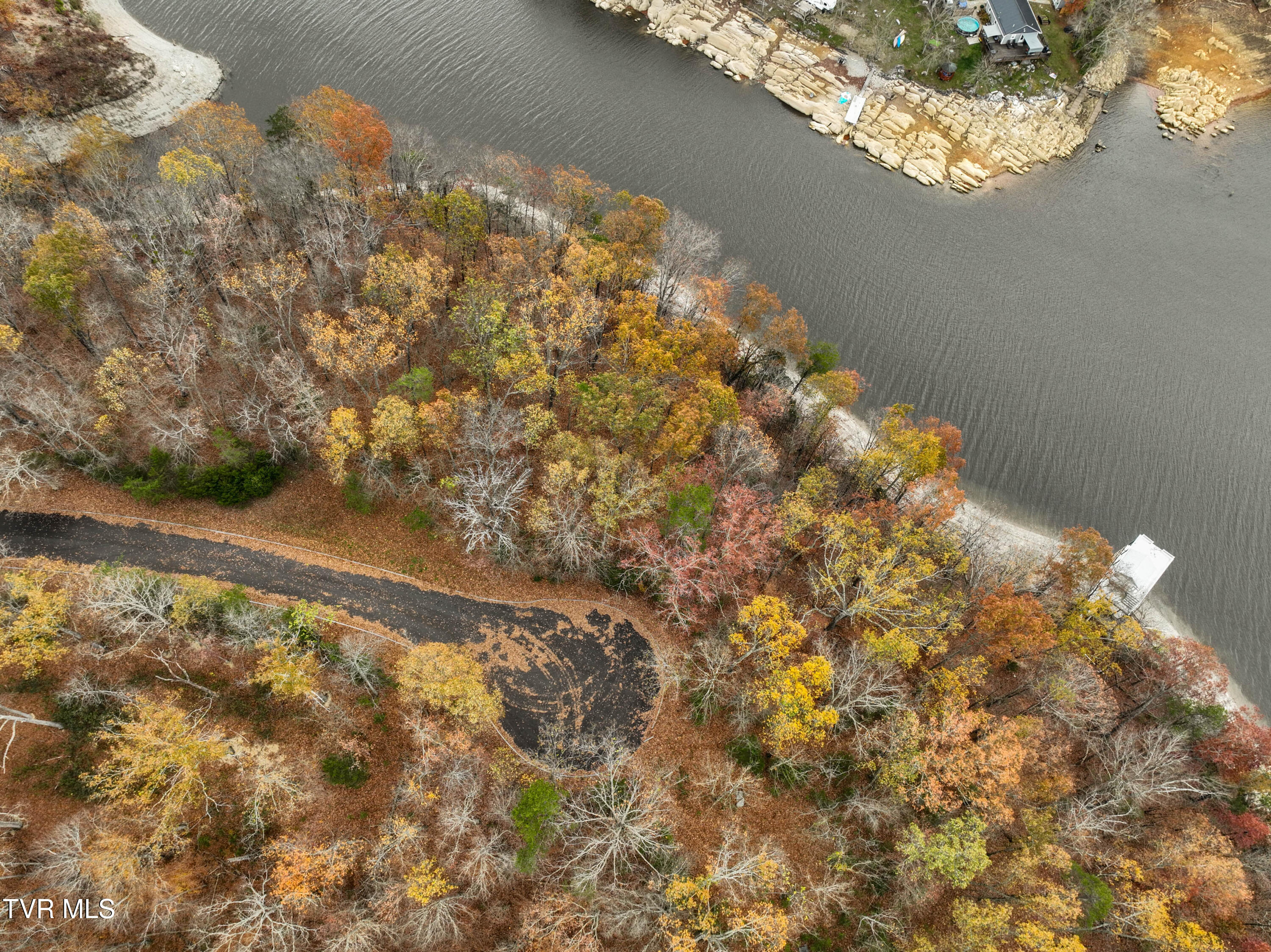121 Pointe Drive, Piney Flats, Tennessee image 25