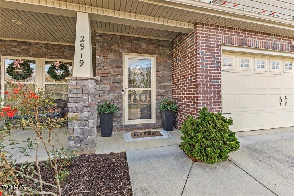 Photo of 2919 Royal Mile Divide, Kingsport, TN 37664 (MLS # 9989230)