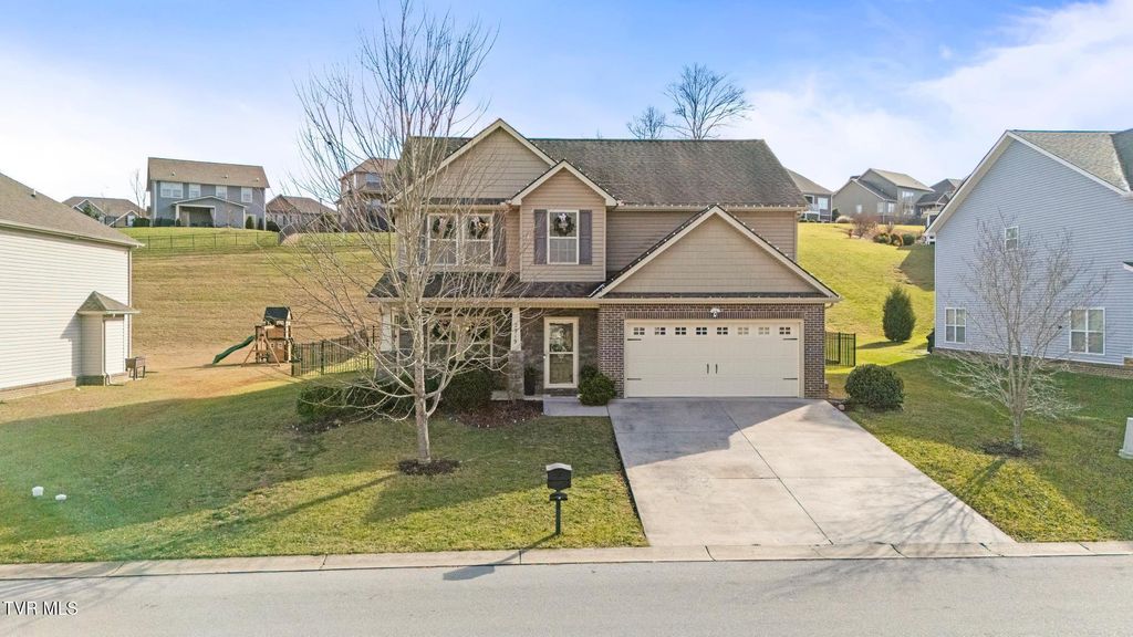 Photo of 2919 Royal Mile Divide, Kingsport, TN 37664 (MLS # 9989230)