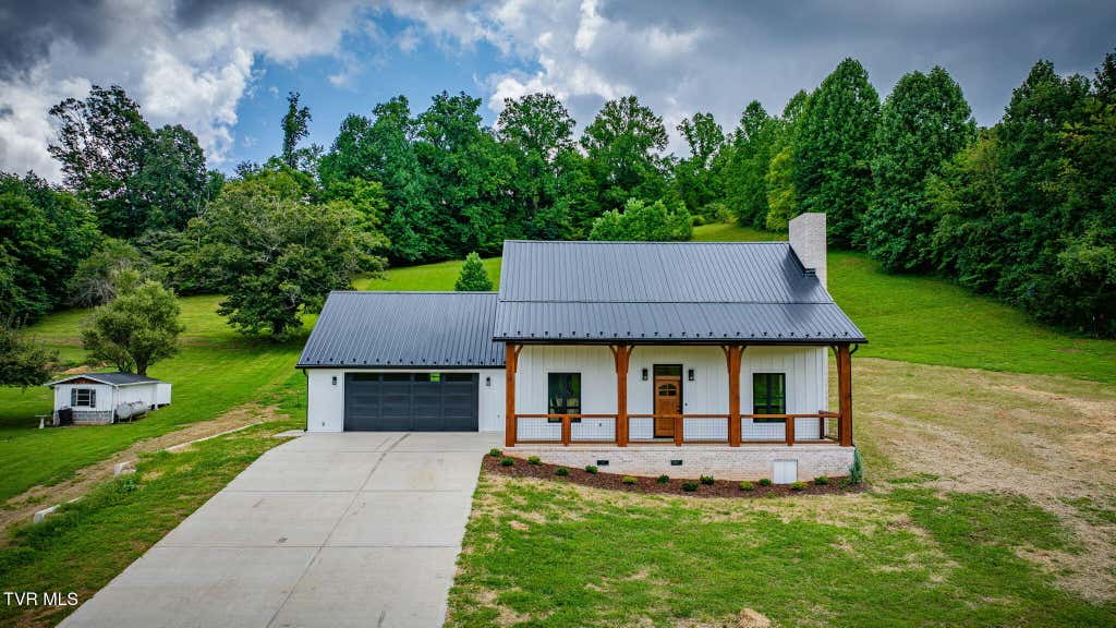 Photo of 1627 Powder Branch Road, Johnson City, TN 37601 (MLS # 9999951)