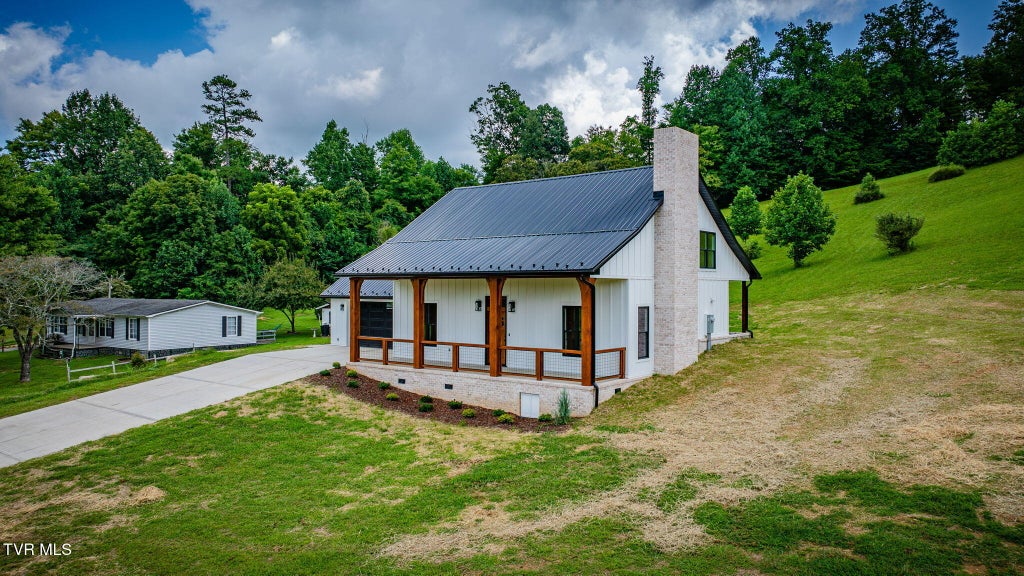 Photo of 1627 Powder Branch Road, Johnson City, TN 37601 (MLS # 9999951)