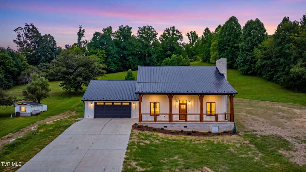 Photo of 1627 Powder Branch Road, Johnson City, TN 37601 (MLS # 9999951)