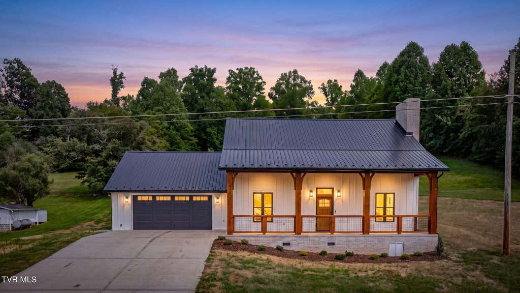 Photo of 1627 Powder Branch Road, Johnson City, TN 37601 (MLS # 9999951)