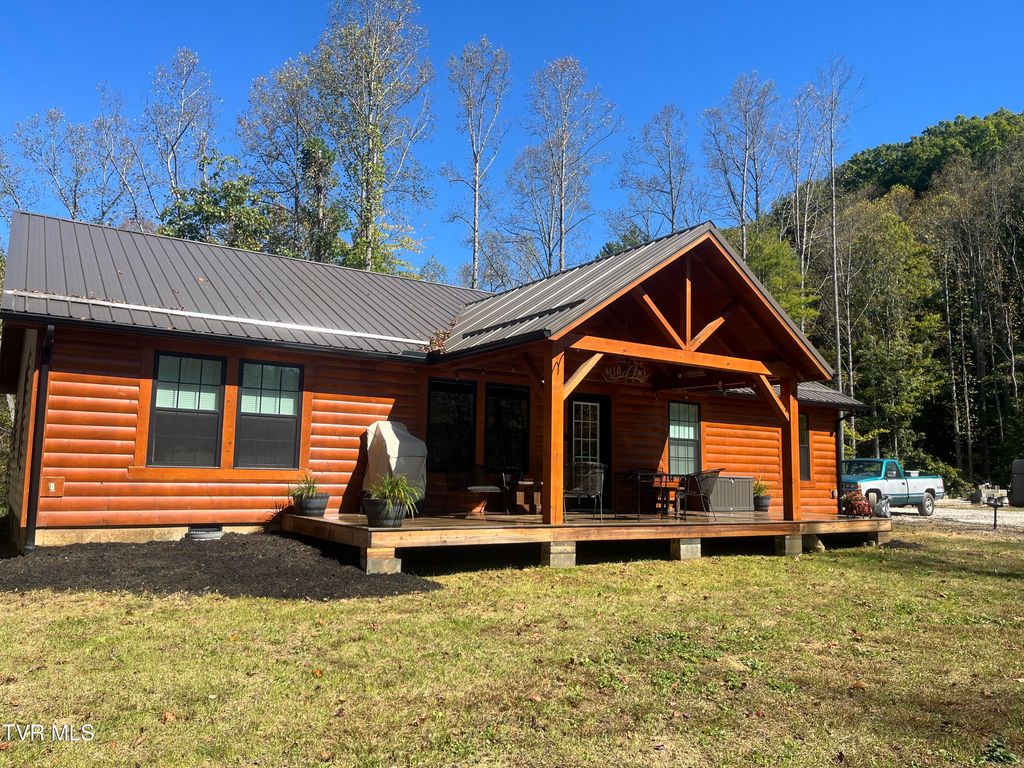 Photo of 1575 Rice Creek Road, Flag Pond, TN 37657 (MLS # 9988075)