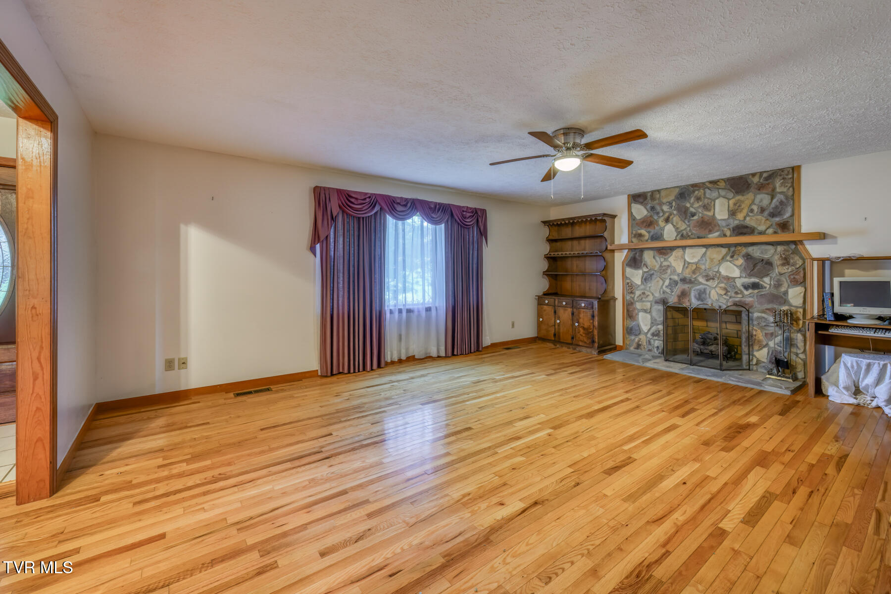 15060 Peaceful Valley Road, Abingdon, Virginia image 12