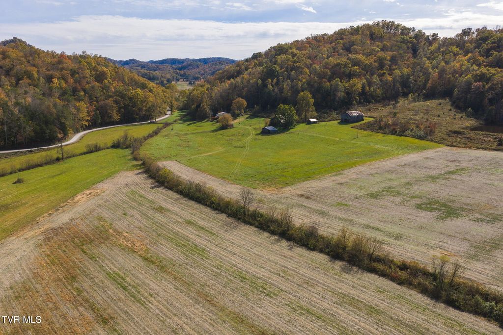 Photo of 684 Panther Road, Blackwater, VA 24221 (MLS # 9987999)