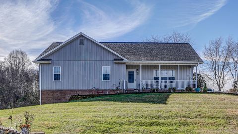 Photo of 212 Pine Bark Drive, Jonesborough, TN 37659 (MLS # 9988717)