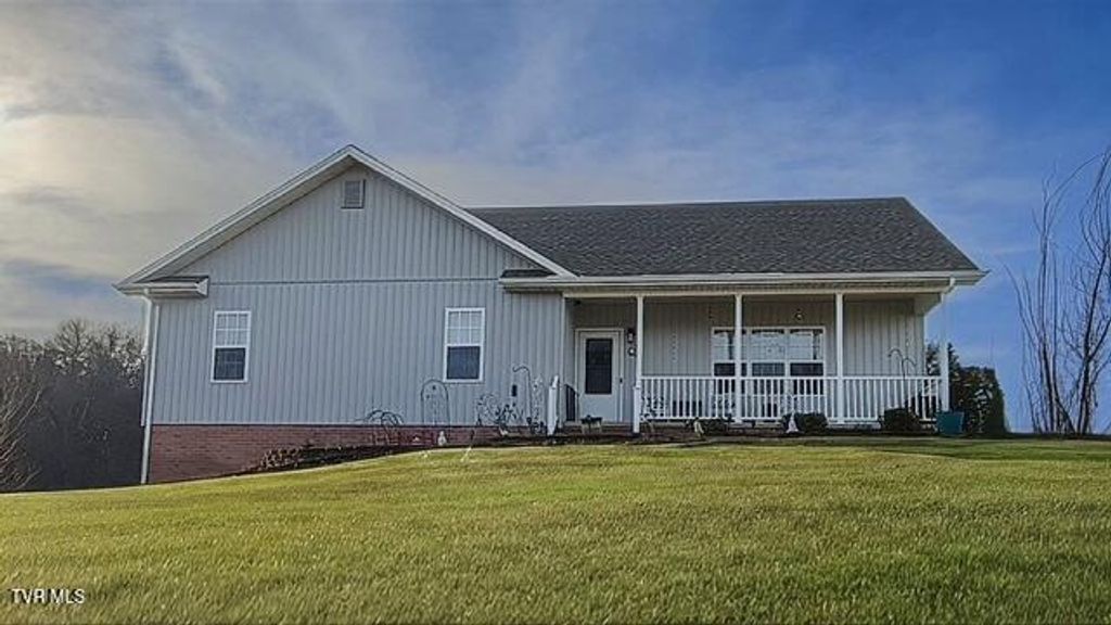 Photo of 212 Pine Bark Drive, Jonesborough, TN 37659 (MLS # 9988717)