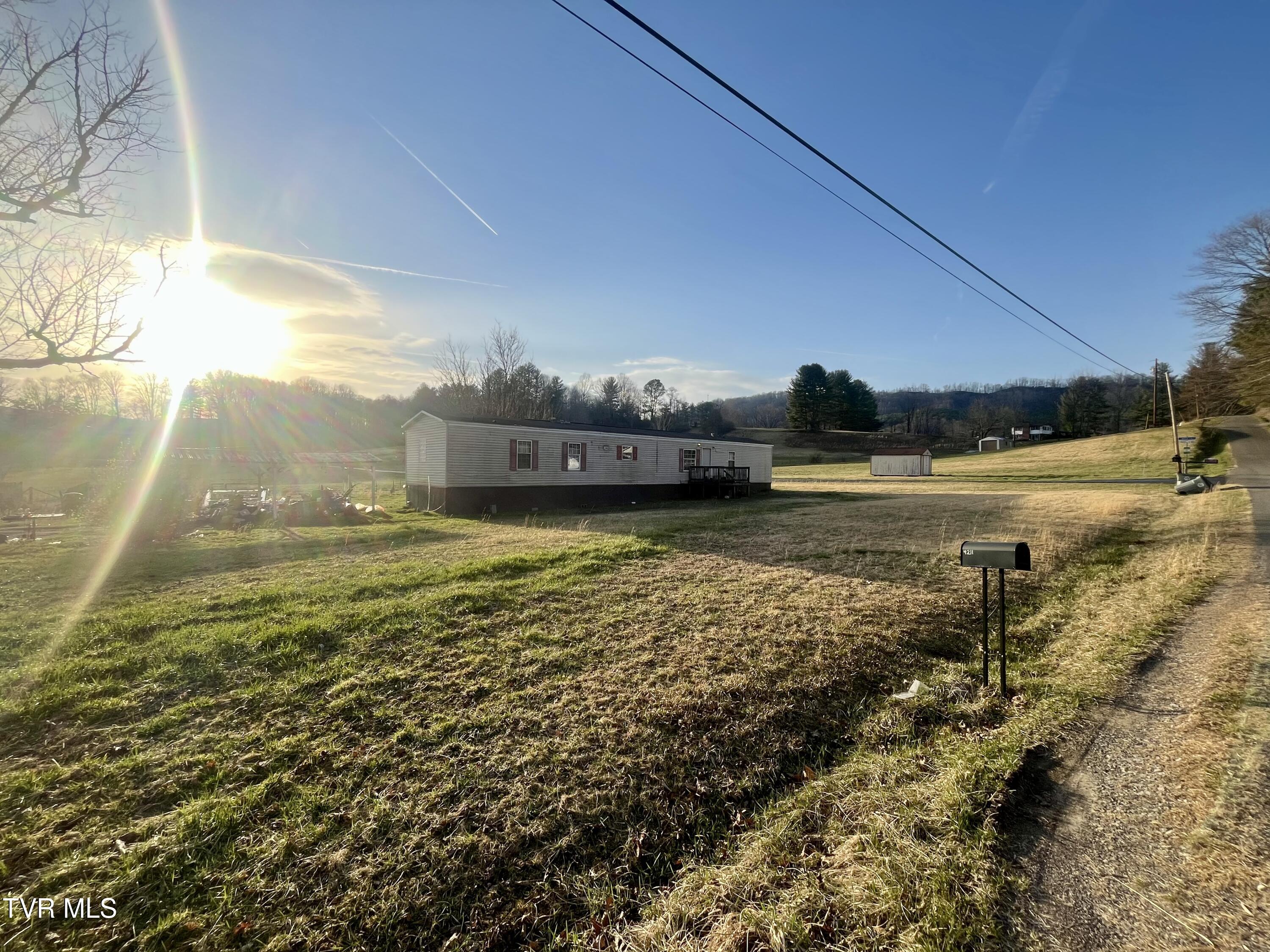 4213 Kiser Road, Coeburn, Virginia image 1
