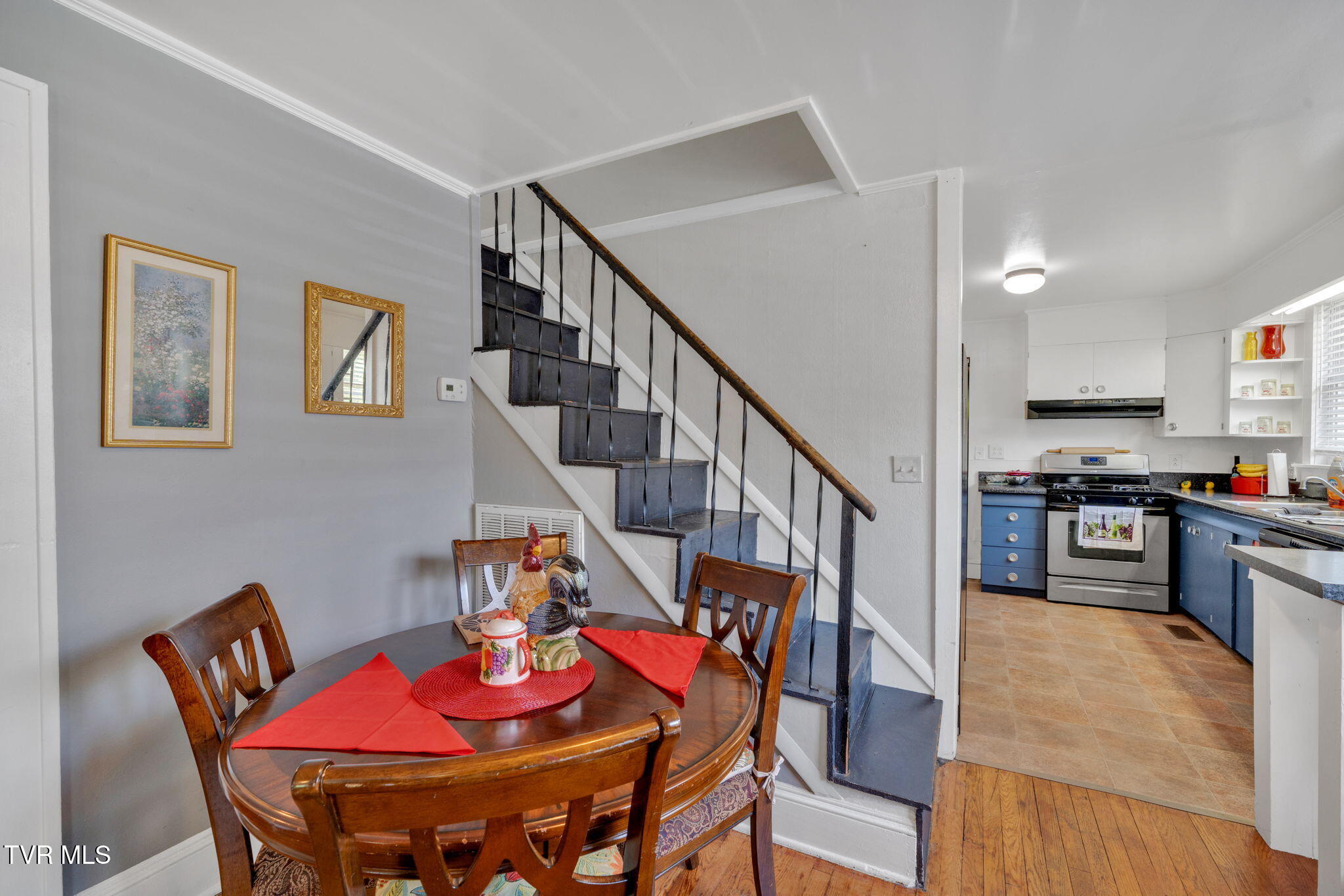 806 Johnson Avenue, Johnson City, Tennessee image 7