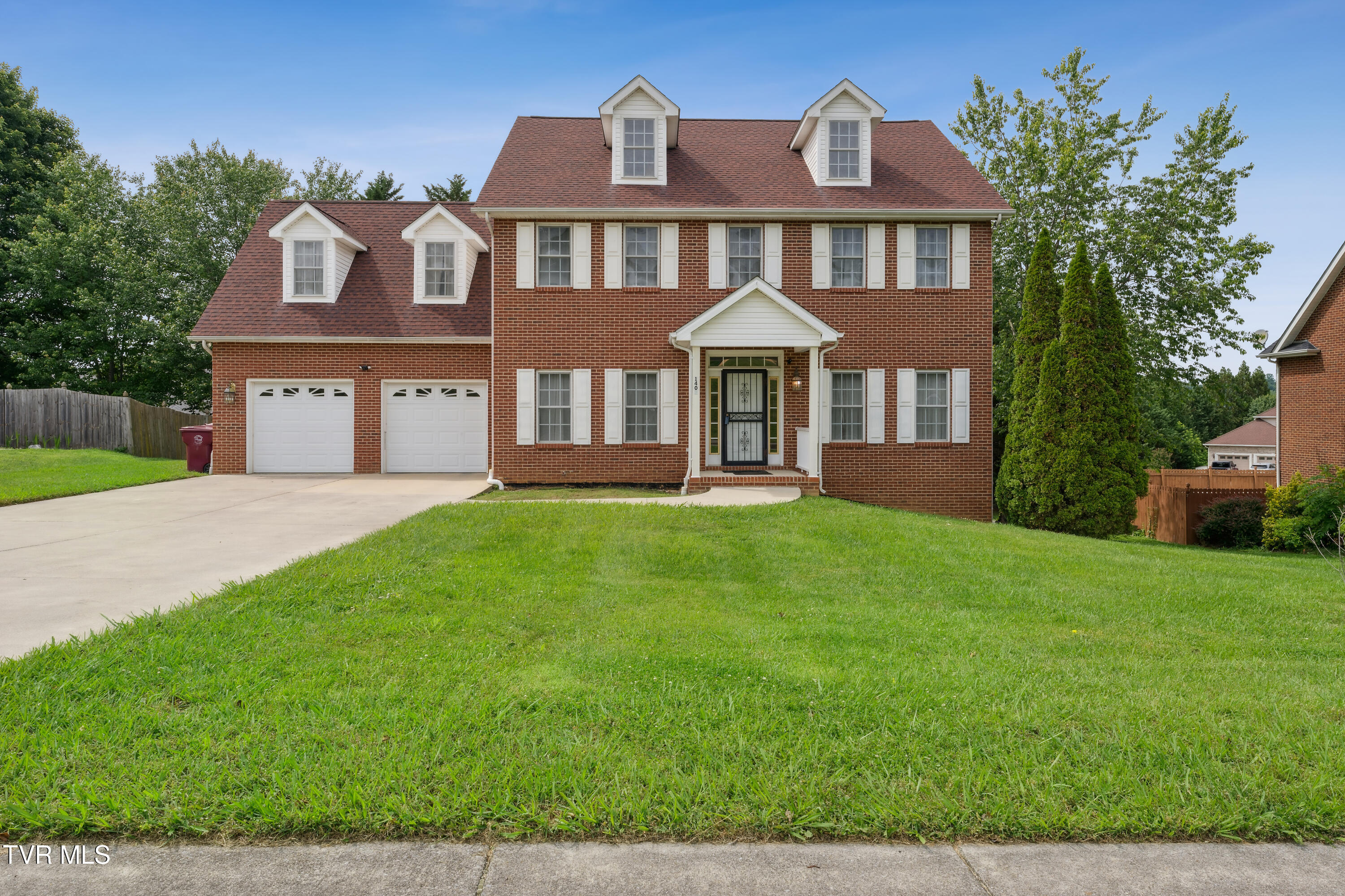 1402 Lake Ridge Square, Johnson City, Tennessee image 1