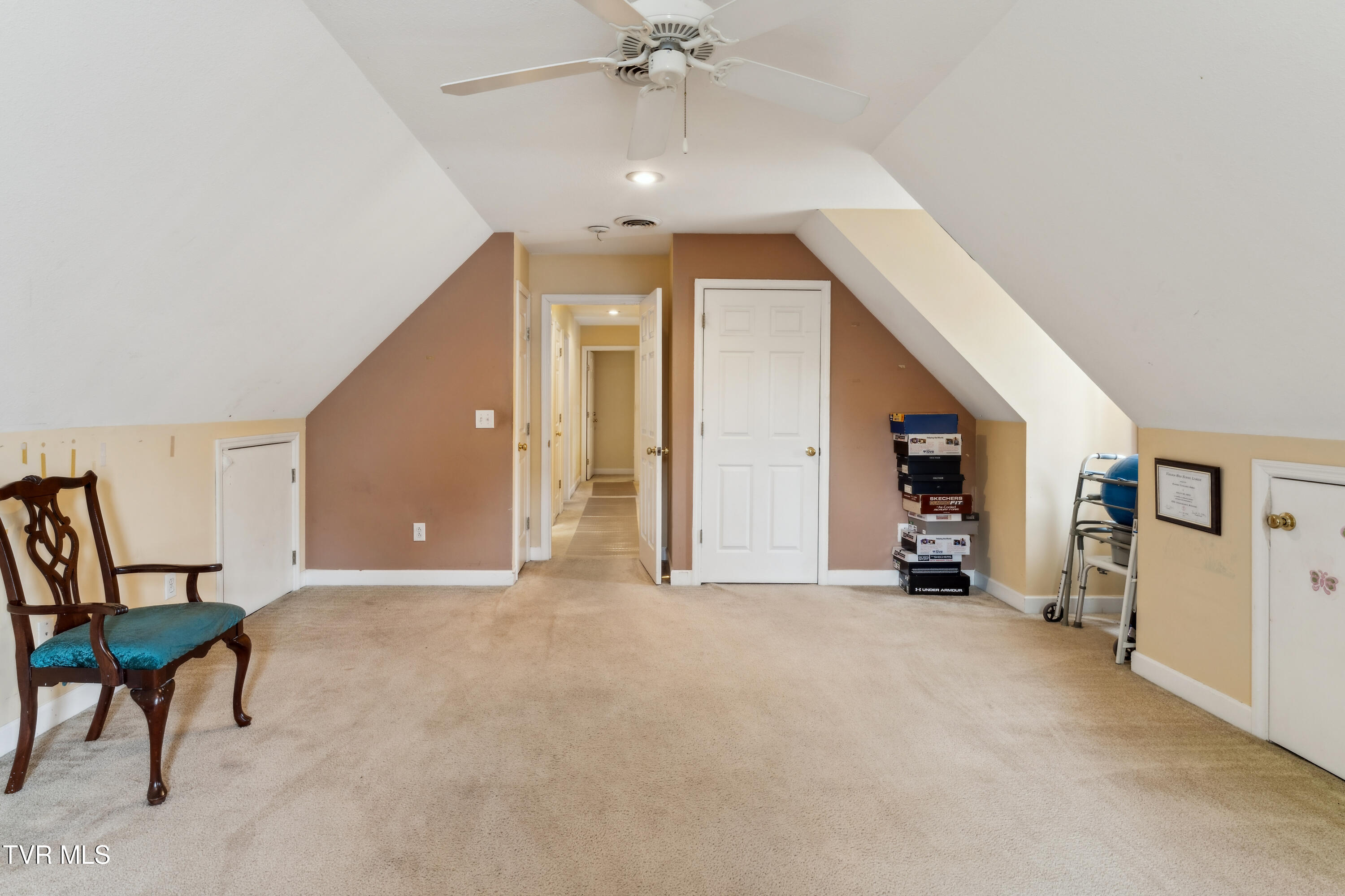 1402 Lake Ridge Square, Johnson City, Tennessee image 44