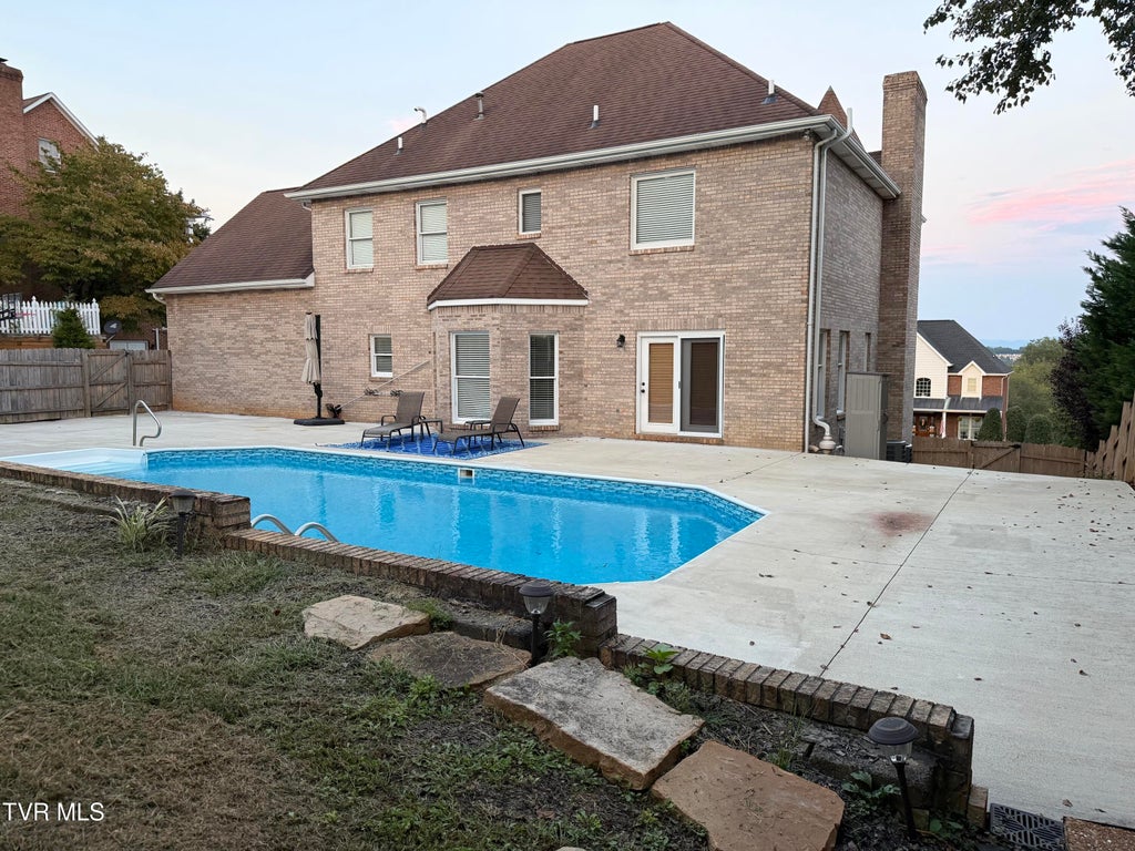 Photo of 2308 Granite Drive, Johnson City, TN 37604 (MLS # 9995355)