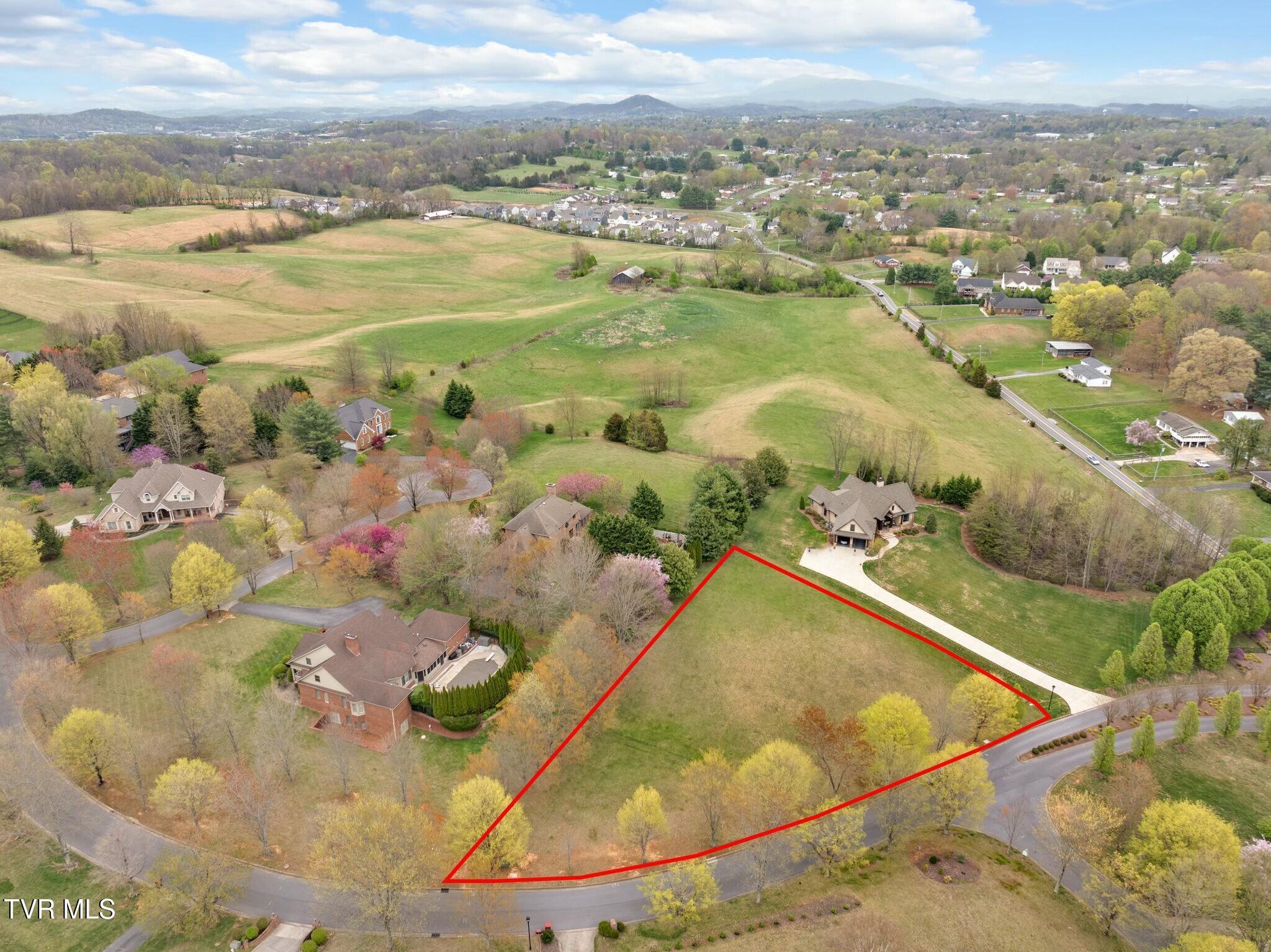 302 Huntington Way, Johnson City, Tennessee image 2