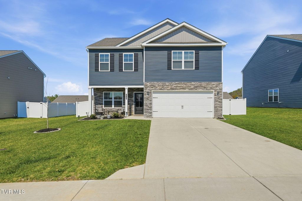 Photo of 816 Magnolia Ridge Drive, Blountville, TN 37617 (MLS # 9993549)