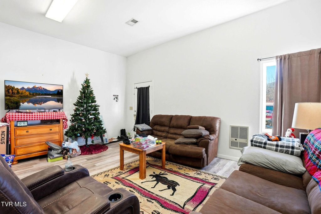 Photo of 8703 Off Highway 19e, Roan Mountain, TN 37687 (MLS # 9989264)