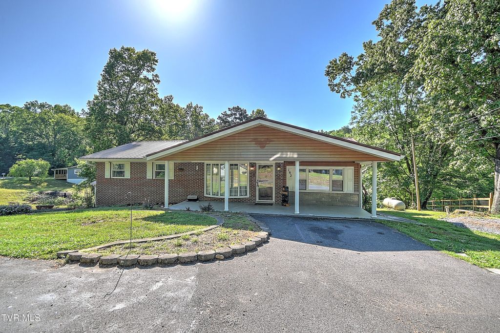 Photo of 162 Knights I, Rogersville, TN 37857 (MLS # 9995330)