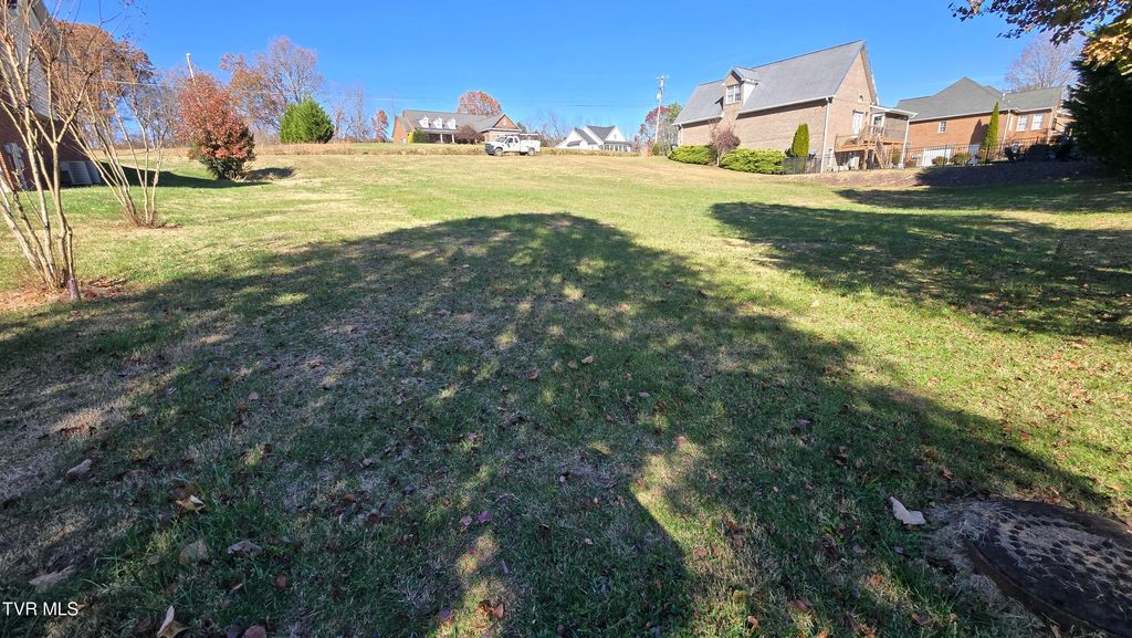 Photo of 1365 Fall Creek Road, Kingsport, TN 37664 (MLS # 9988455)