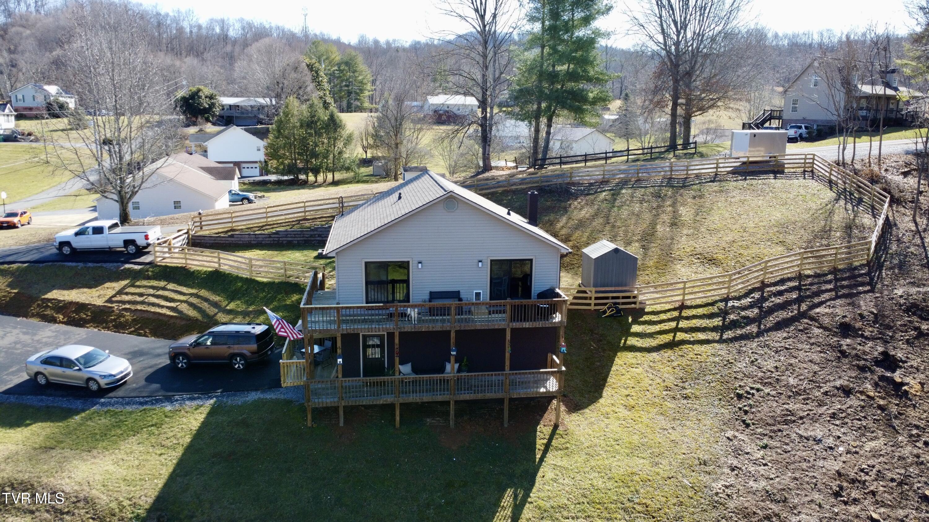 112 Sugar Hollow Road, Unicoi, Tennessee image 5