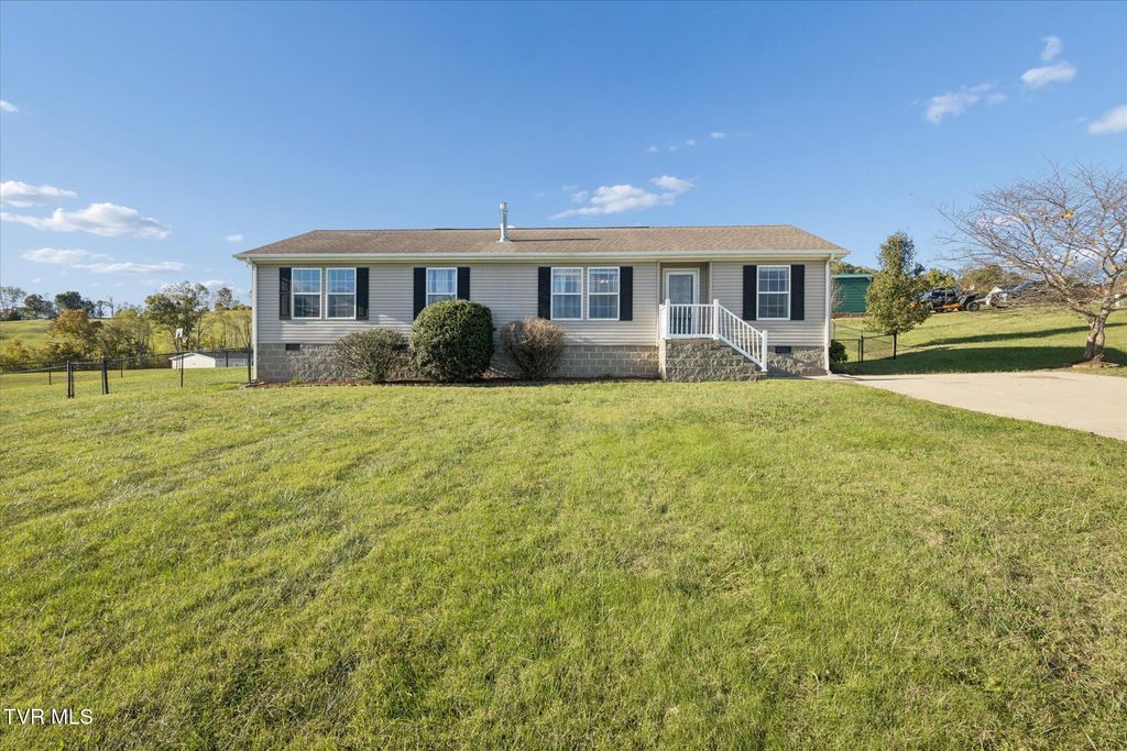 Photo of 151 Rolling Hills Drive, Church Hill, TN 37642 (MLS # 9987071)