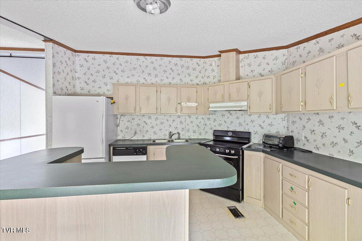 269 Rocky Branch Road, Elizabethton, Tennessee image 17