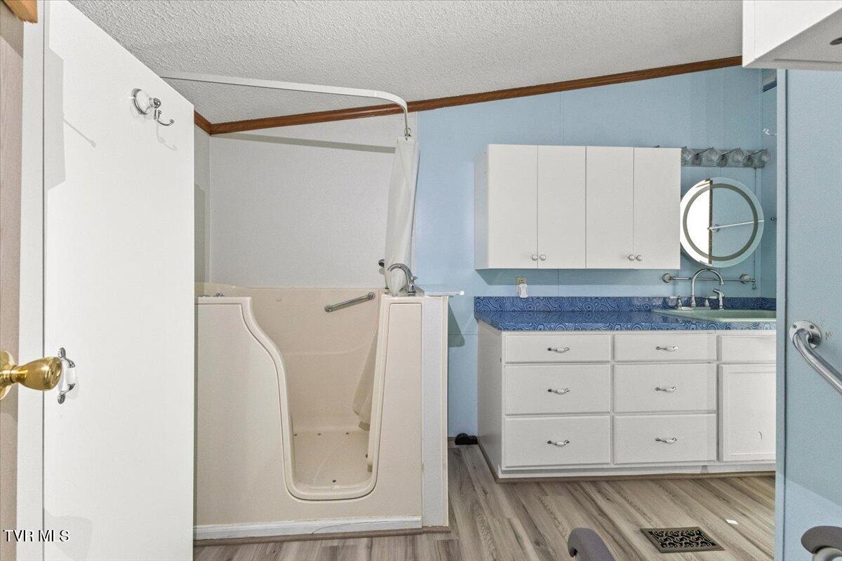 269 Rocky Branch Road, Elizabethton, Tennessee image 13