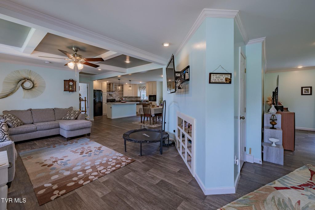 Photo of 170 Creek View Way, Rogersville, TN 37857 (MLS # 9984412)