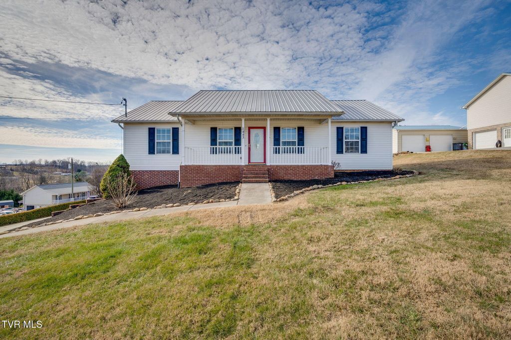 Photo of 1443 Lonesome Oak Lane, Russellville, TN 37860 (MLS # 9989515)