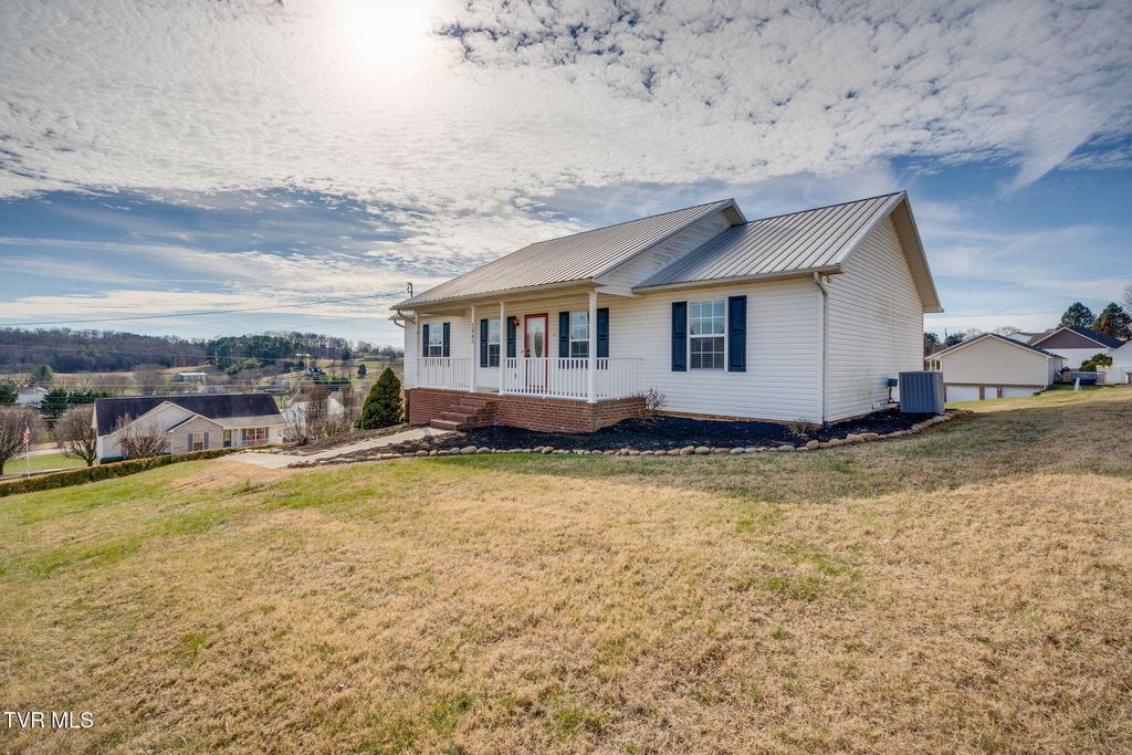 Photo of 1443 Lonesome Oak Lane, Russellville, TN 37860 (MLS # 9989515)